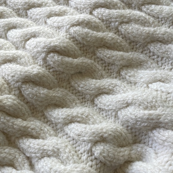 ✨Cable Knit Sweater. ☁️ - Picture 5 of 12